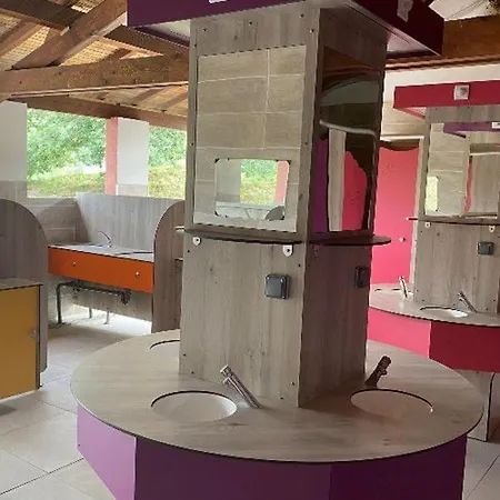Mobil-home Avec Terrasse Pour 4 Personnes - Api-1-52-528