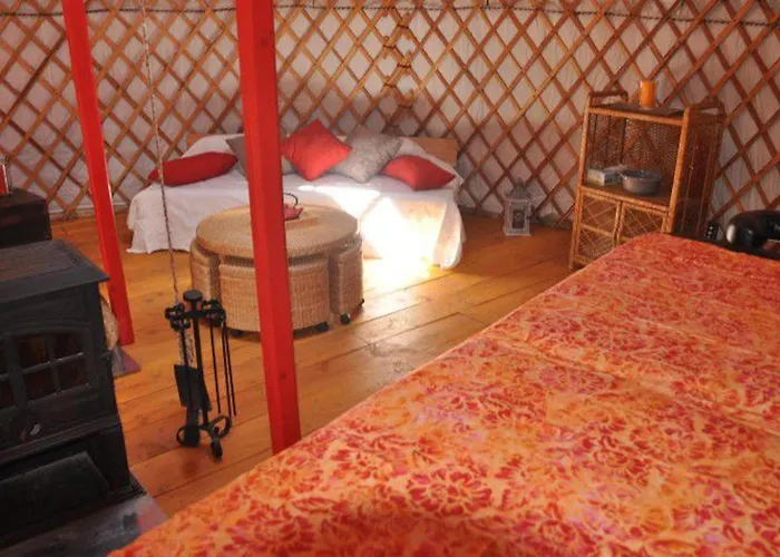 אתר קמפינג Mobil-home Avec Terrasse Pour 4 Personnes - Api-1-52-528 *